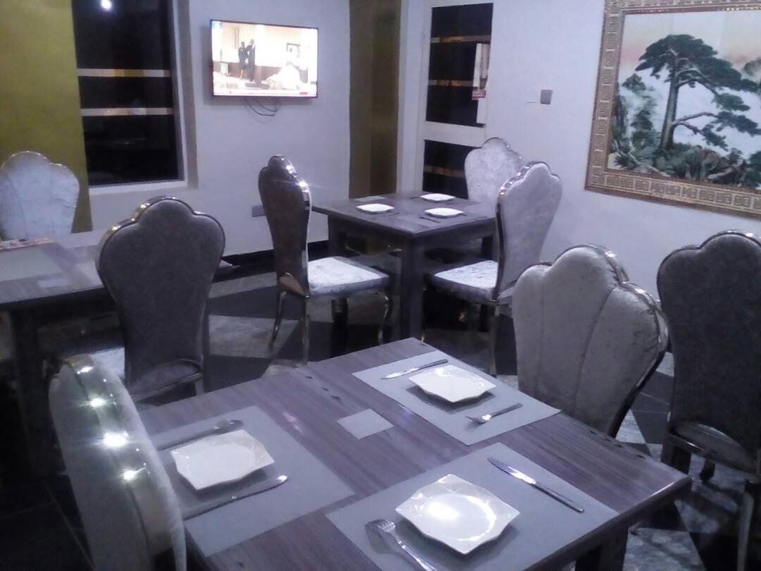 E-Suite Hotel Abuja Luaran gambar